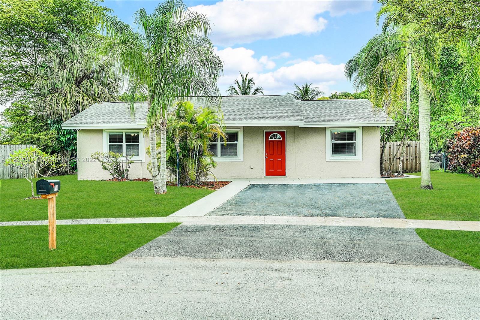 Very nice and recently renovated property for rent in North Lauderdale. This single family home has 3 bedrooms/2 bathrooms, updated kitchen with wood cabinets and granite countertops, stainless steel appliances, laminate wood flooring, updated bathrooms, Large screened patio. Large backyard. Washer and dryer inside the unit. No HOA.Quick approval.Ready to move in. Only non smokers allowed, pets (only cats and dogs allowed, some restrictions apply. Tenant pays water, sewer, trash, elect & lawn care. Pictures have been digitally improved.