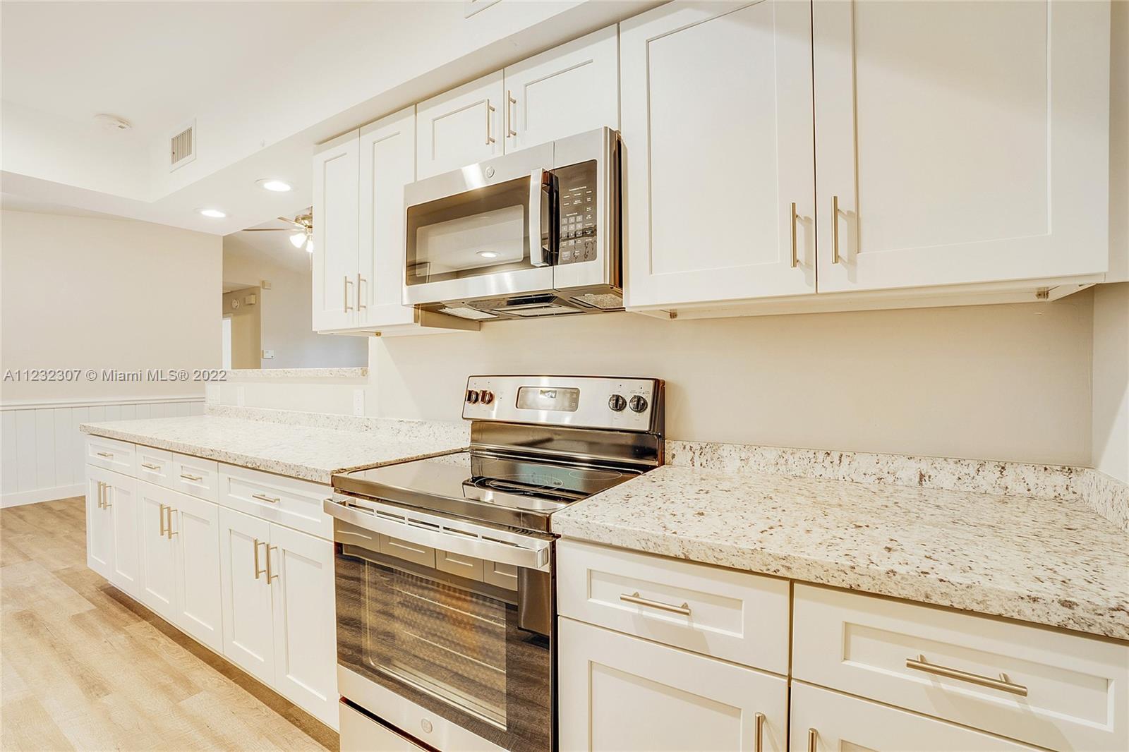 LAUDERDALE NORTH PARK SEC - Residential Lease