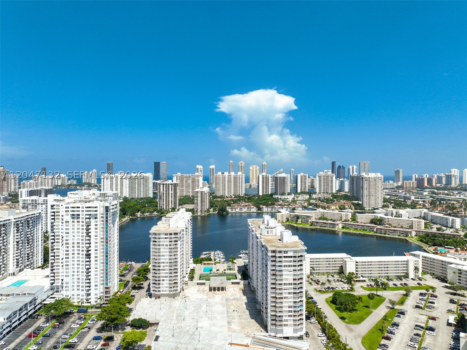 DEL PRADO MARINA - Residential