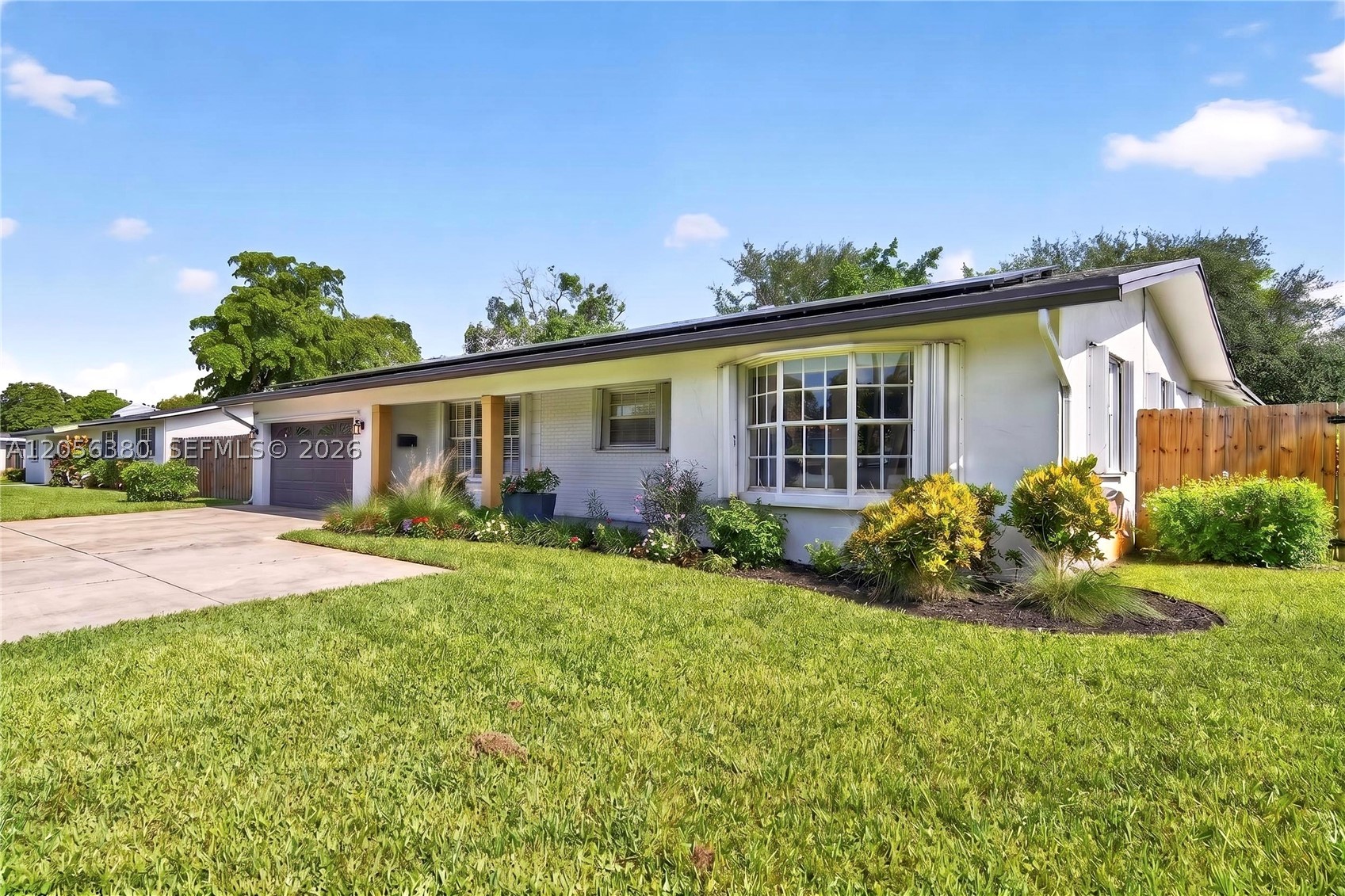 PLANTATION PARK - Residential