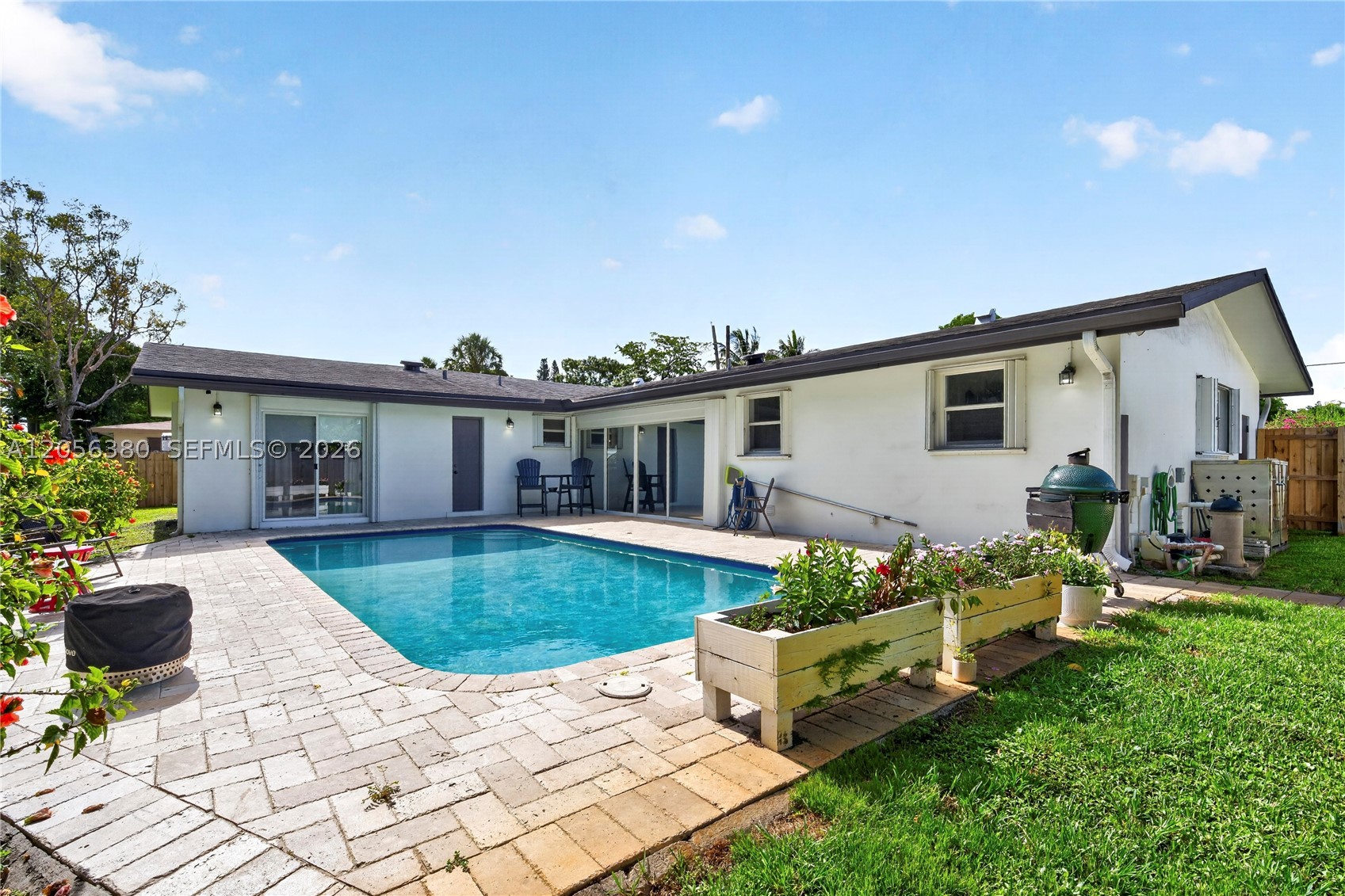 PLANTATION PARK - Residential