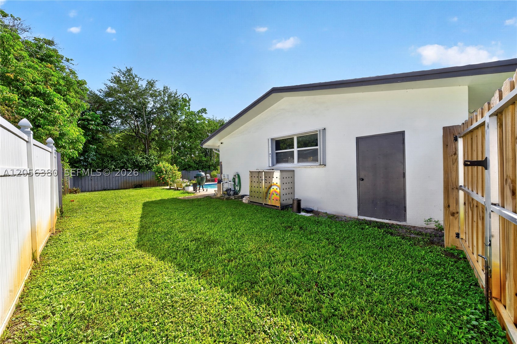 PLANTATION PARK - Residential