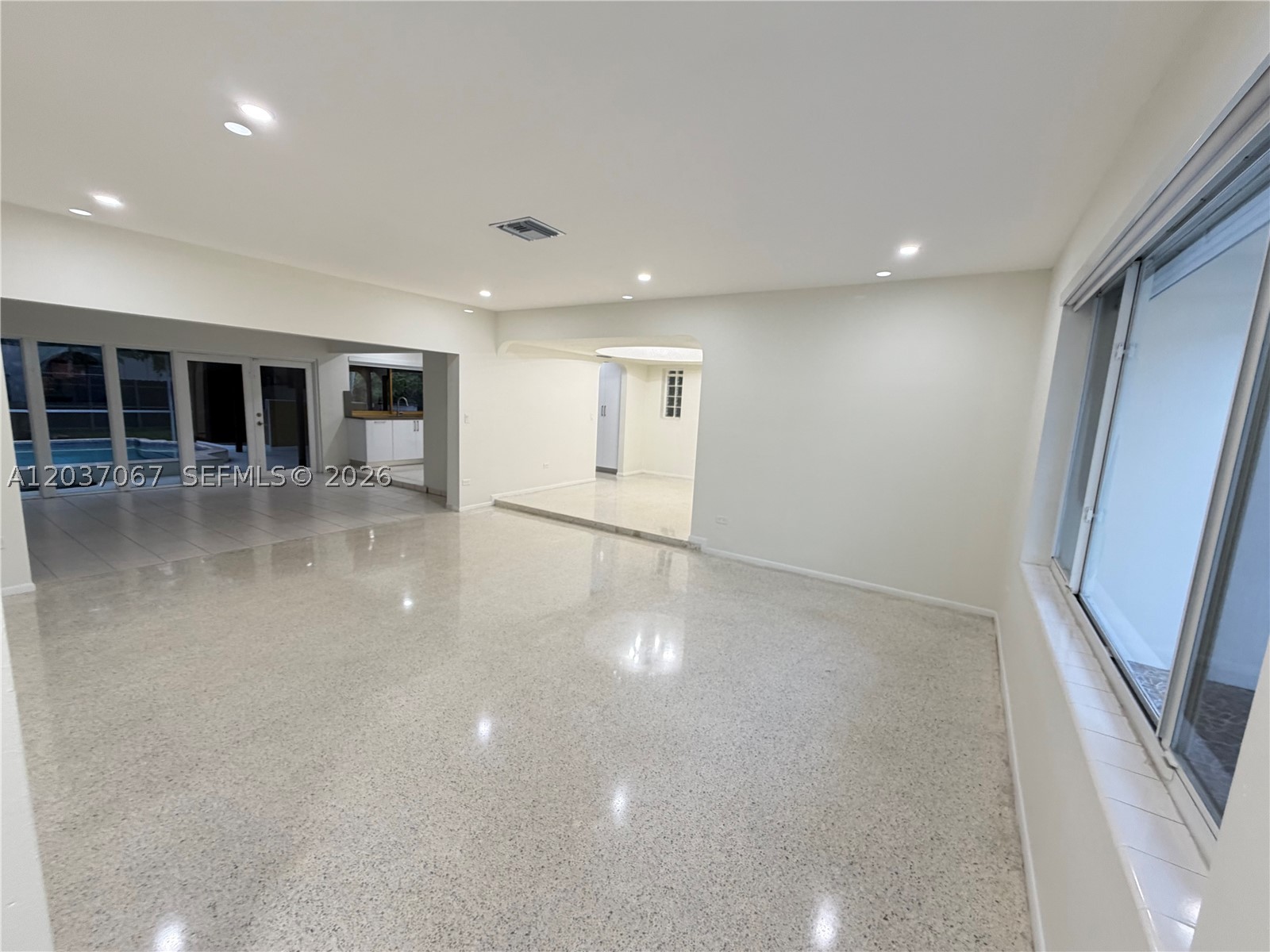 WESTBROOKE GARDENS 2ND AD - Residential Lease