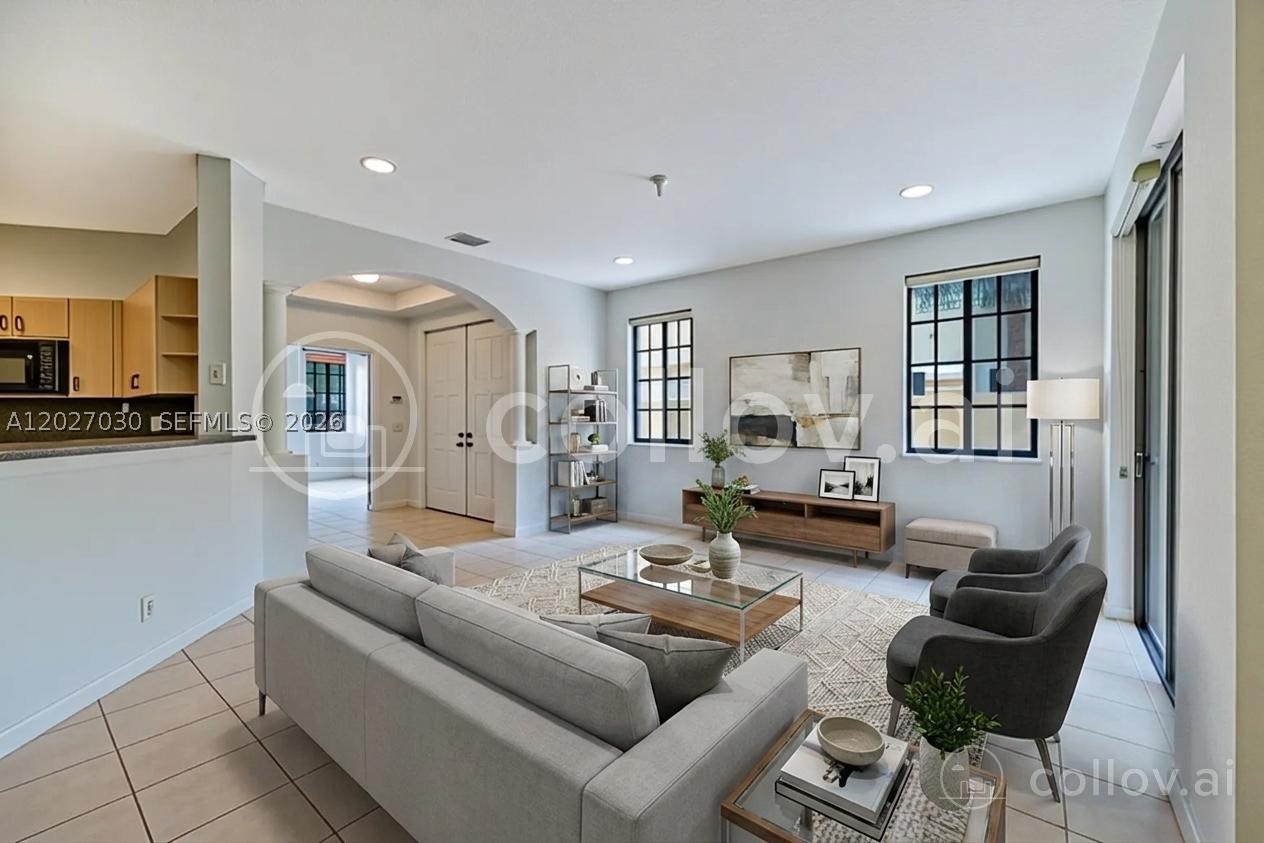 MARIPOSA POINTE AT WESTON - Residential