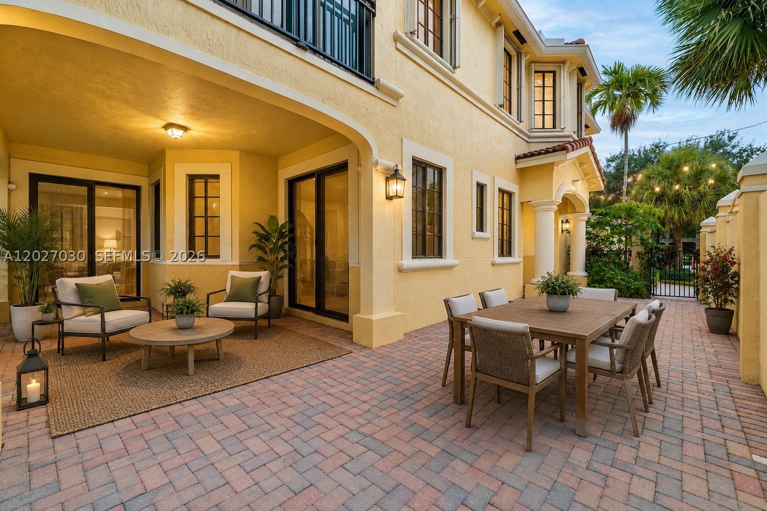 MARIPOSA POINTE AT WESTON - Residential