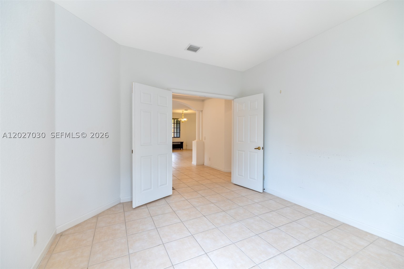 MARIPOSA POINTE AT WESTON - Residential