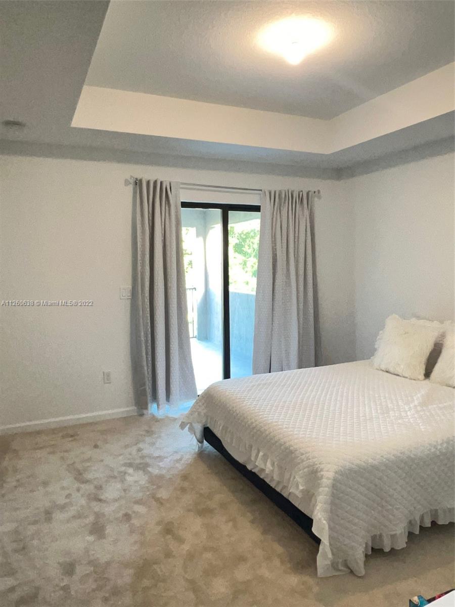 RESIDENCES AT PALM AIRE - Residential