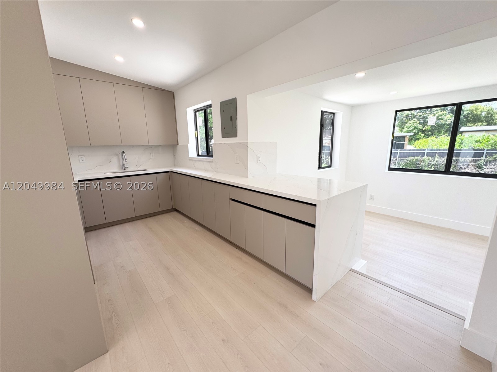 MYRTLE GROVE 1ST ADDN - Residential