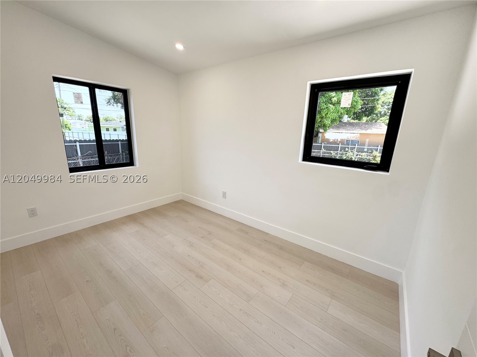 MYRTLE GROVE 1ST ADDN - Residential
