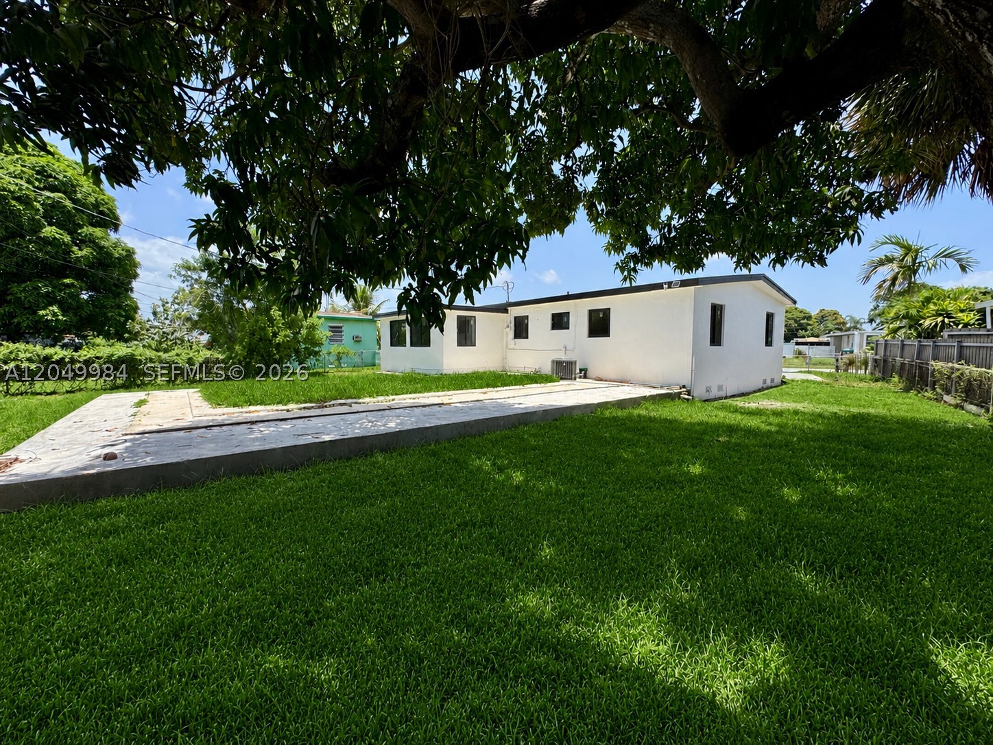 MYRTLE GROVE 1ST ADDN - Residential