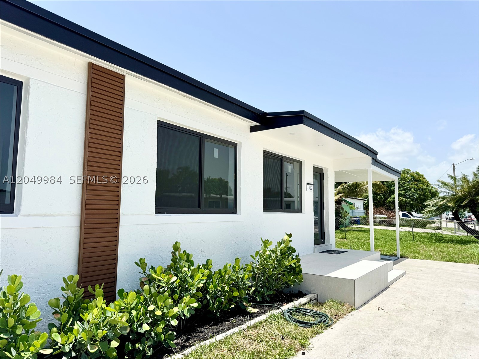 MYRTLE GROVE 1ST ADDN - Residential