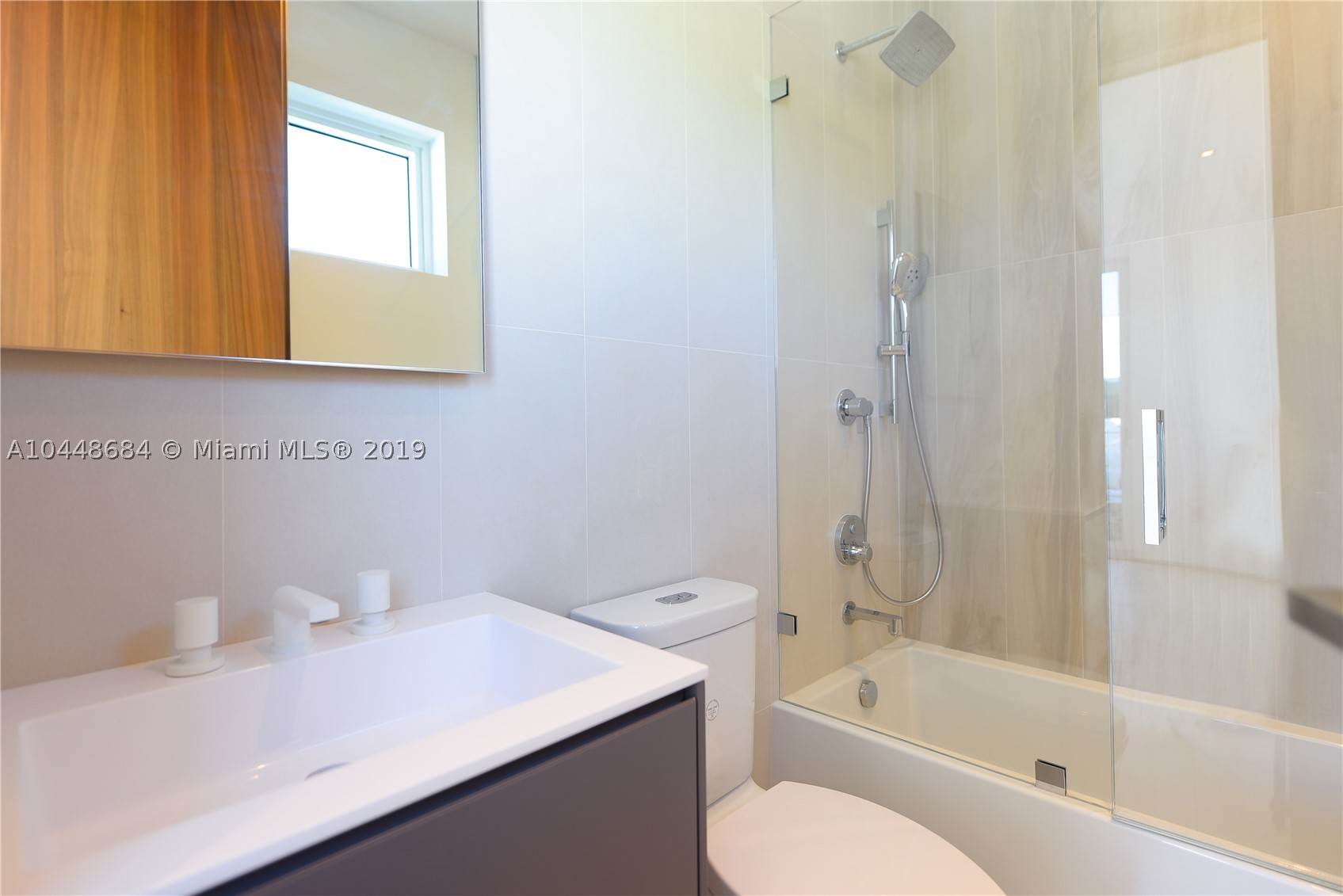 IS OF NORMANDY TROUV SEC - Residential