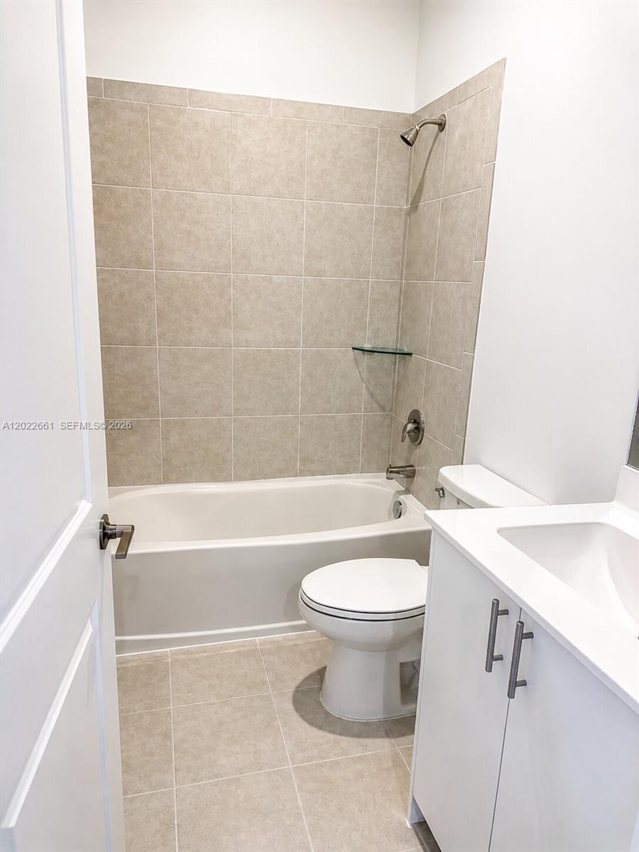 Cedar Pointe - Residential