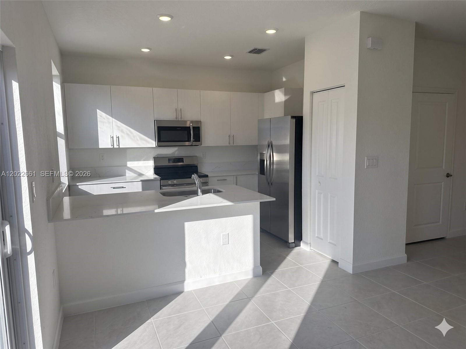 Cedar Pointe - Residential