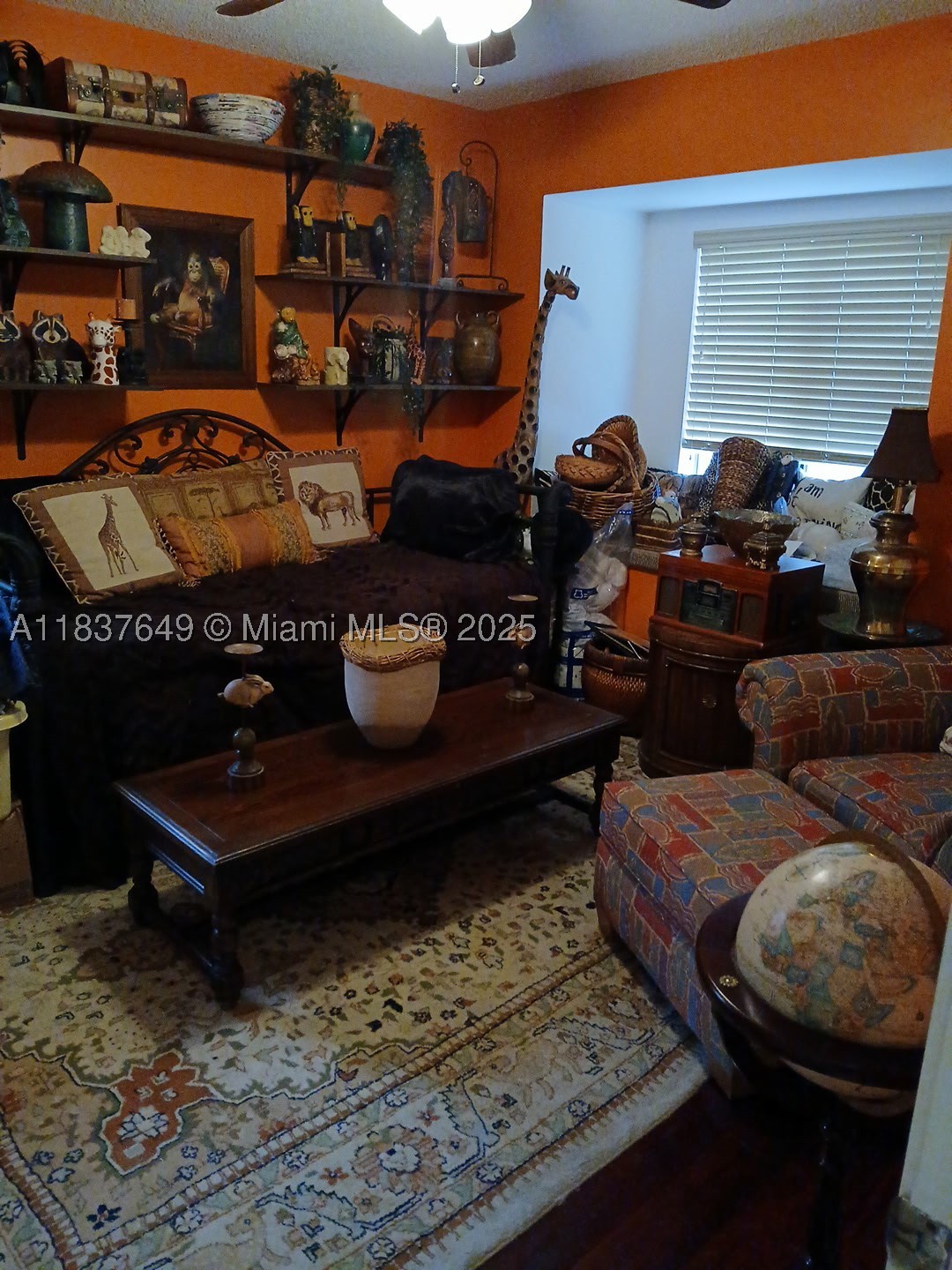 BRIDGEWATER CONDO - Residential