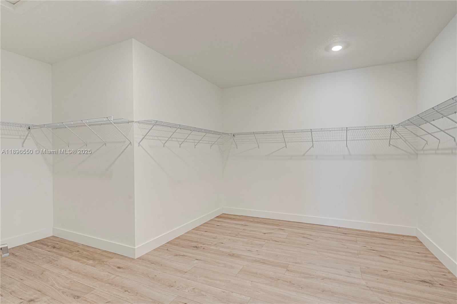 CRESCENT RIDGE - Residential