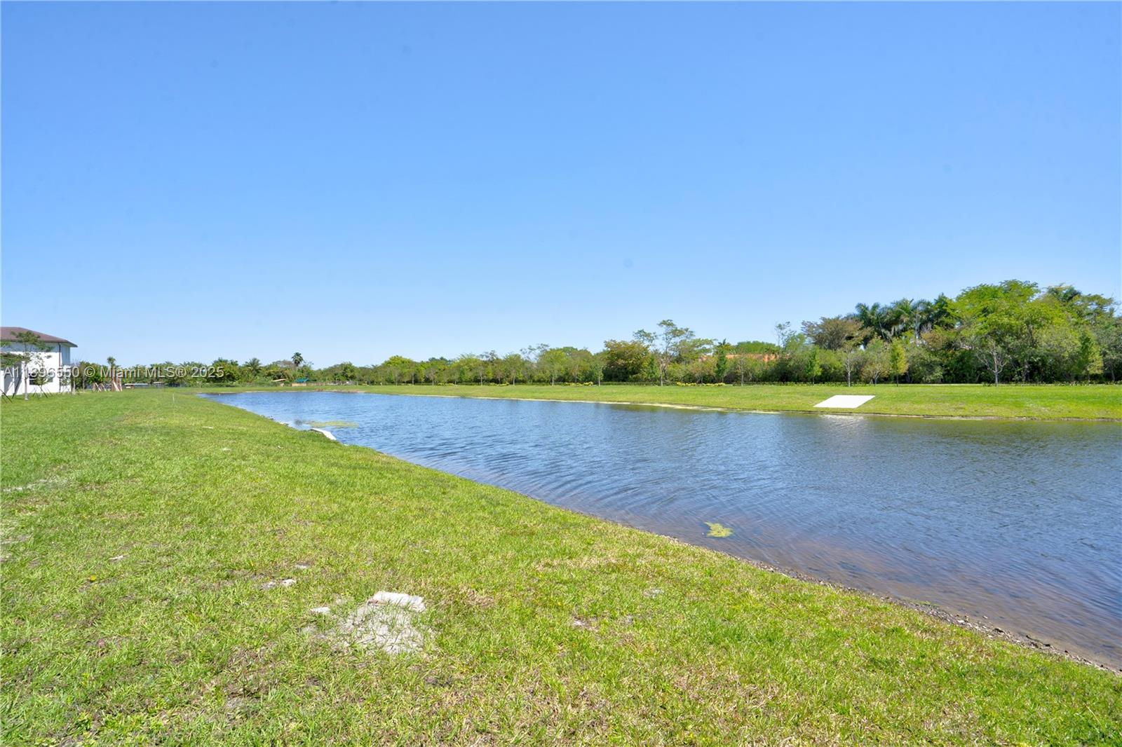 CRESCENT RIDGE - Residential