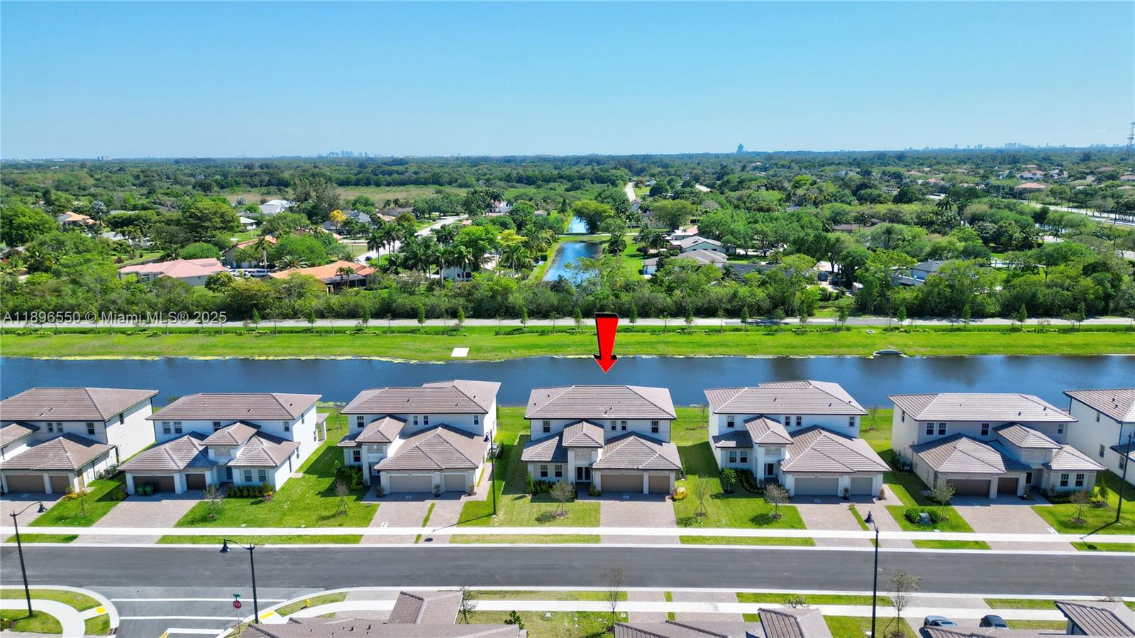 CRESCENT RIDGE - Residential