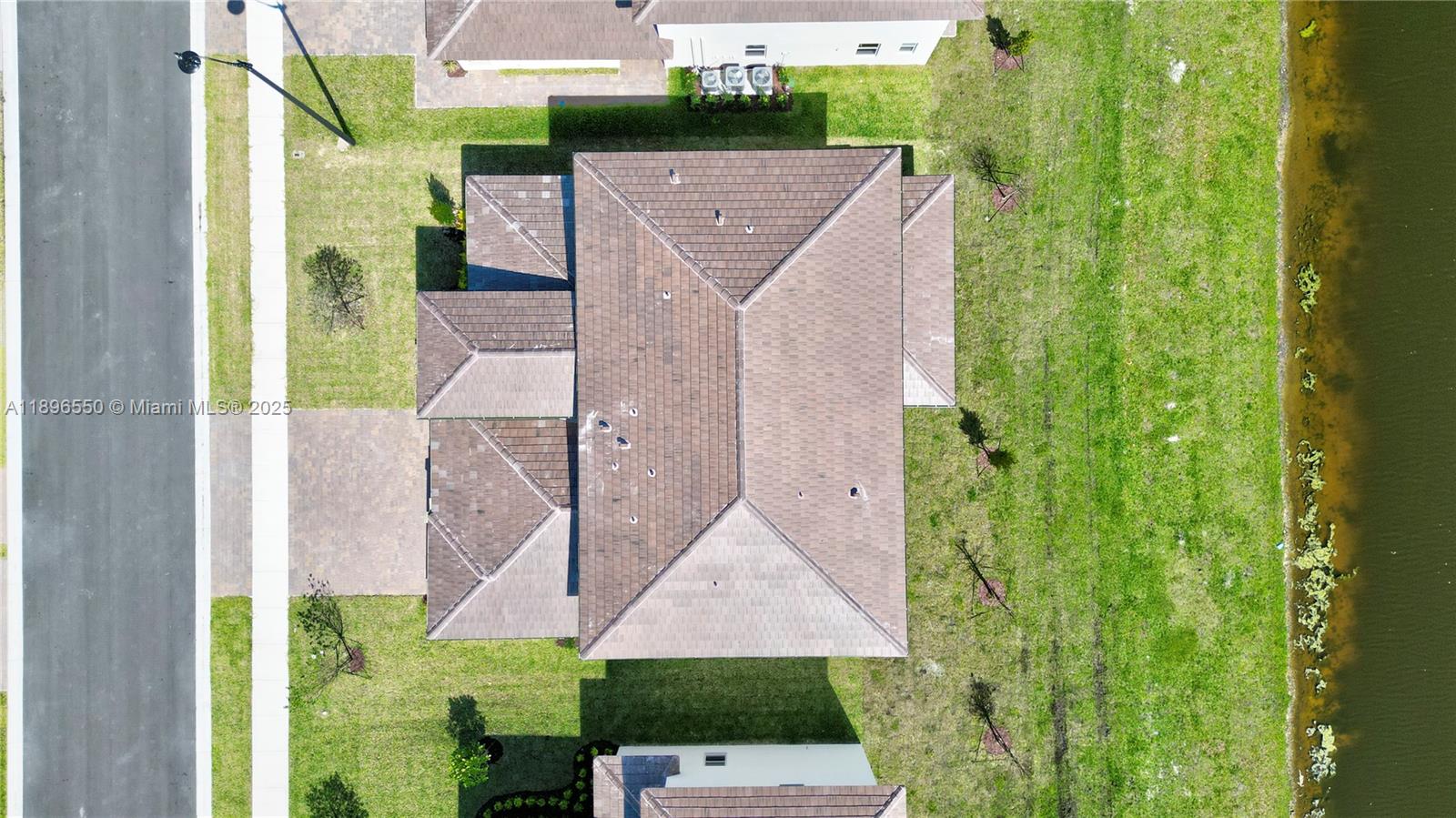CRESCENT RIDGE - Residential