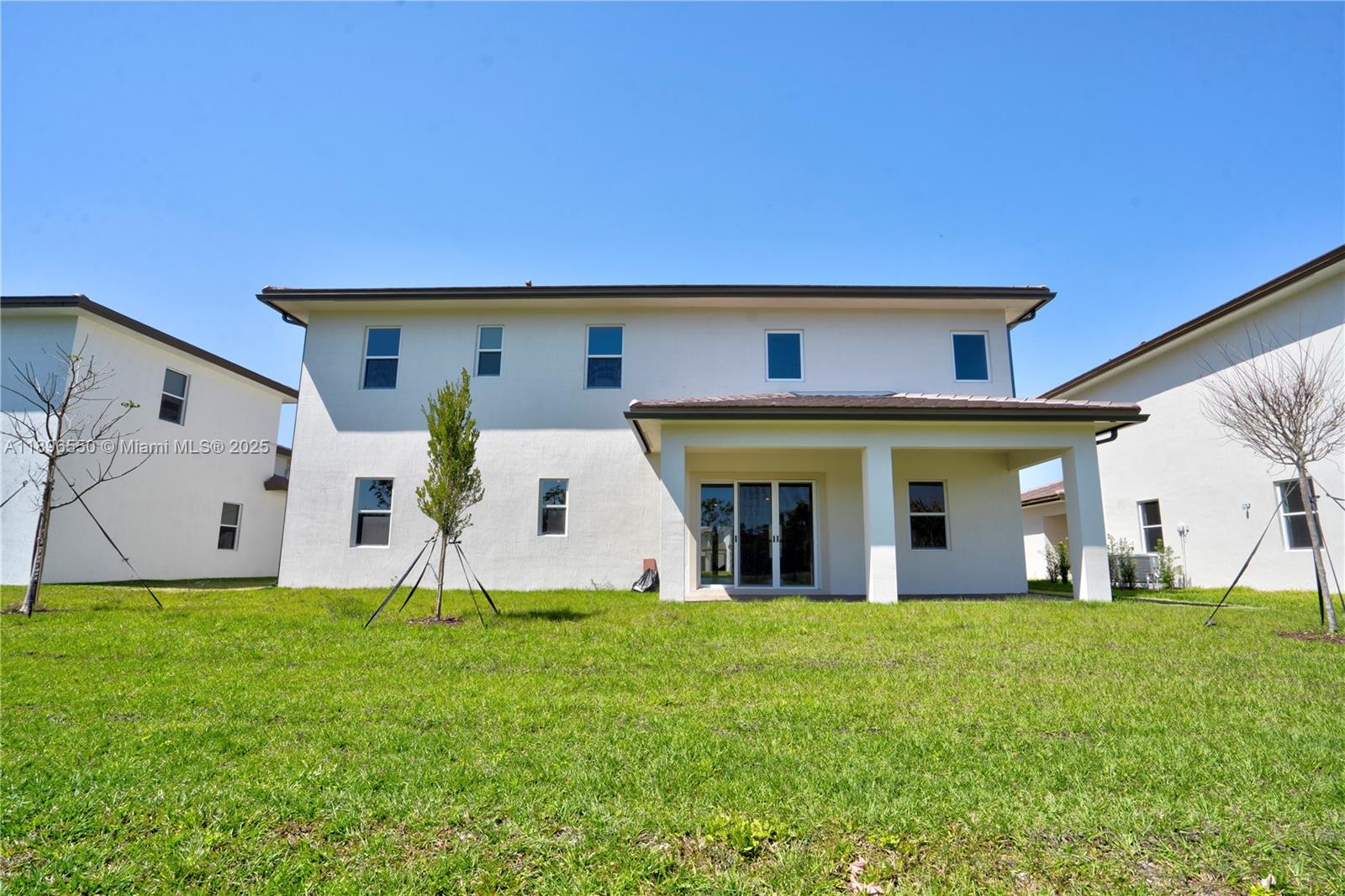 CRESCENT RIDGE - Residential