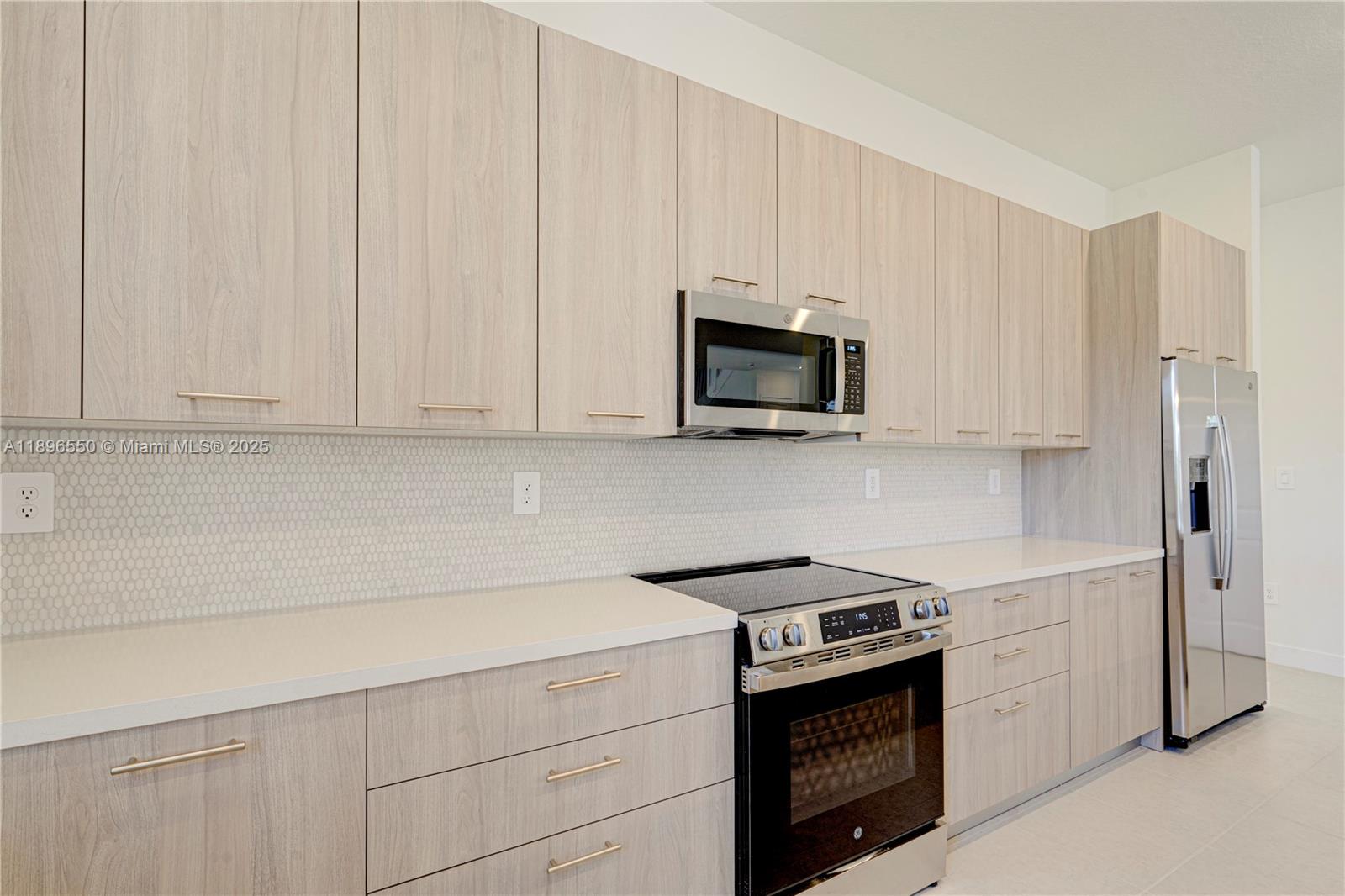 CRESCENT RIDGE - Residential