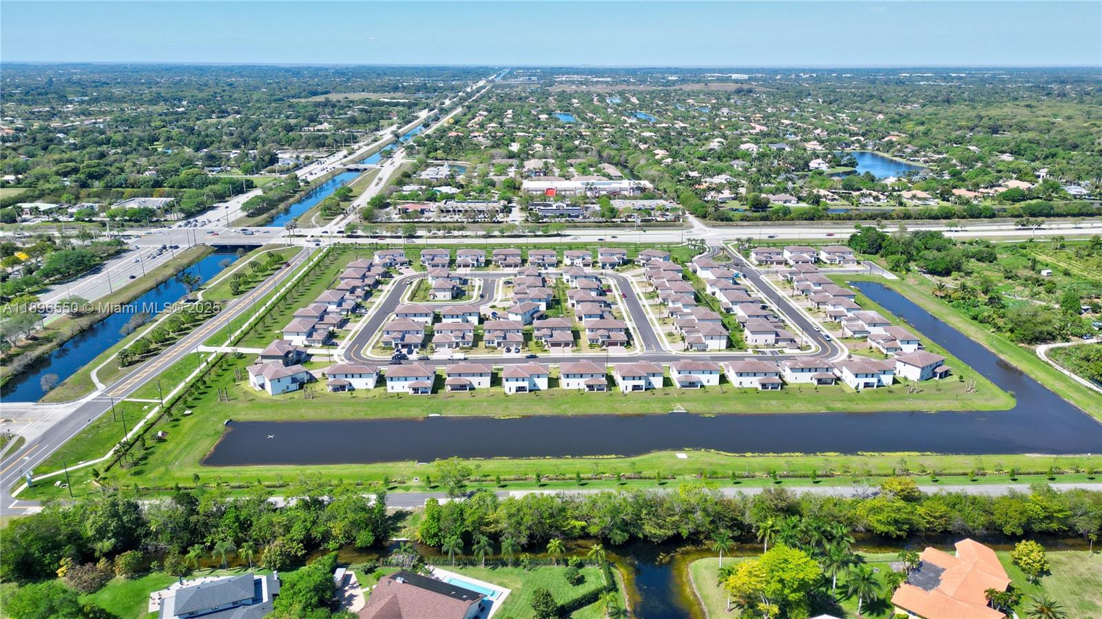 CRESCENT RIDGE - Residential