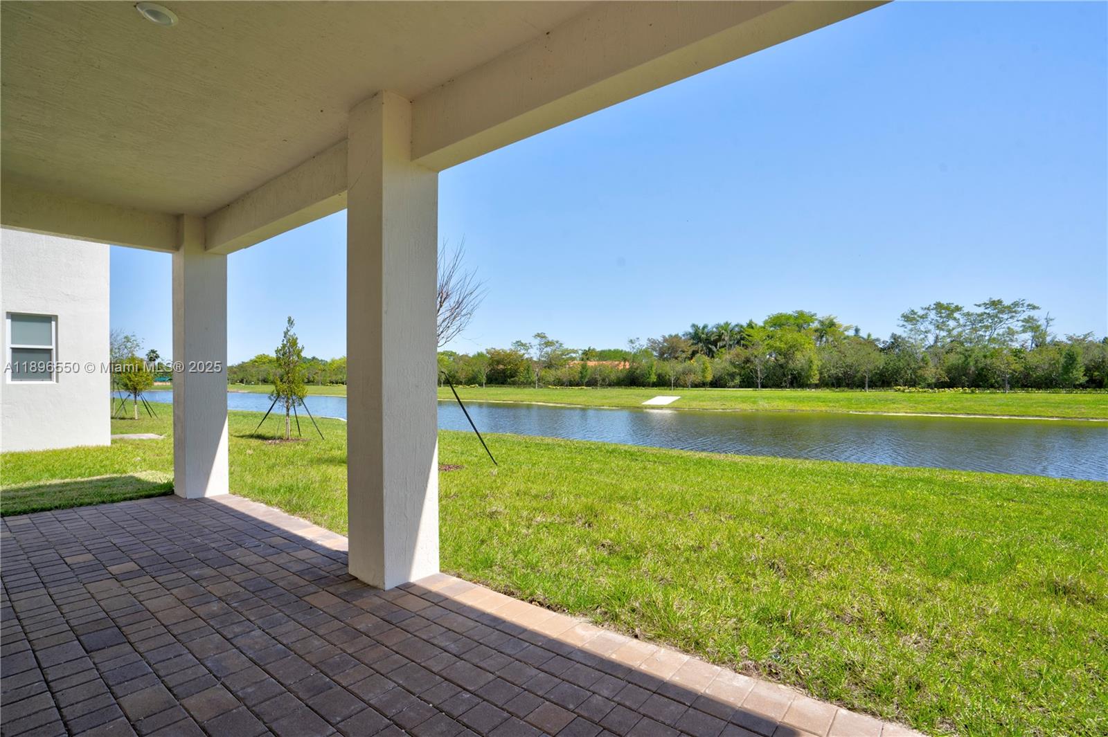 CRESCENT RIDGE - Residential