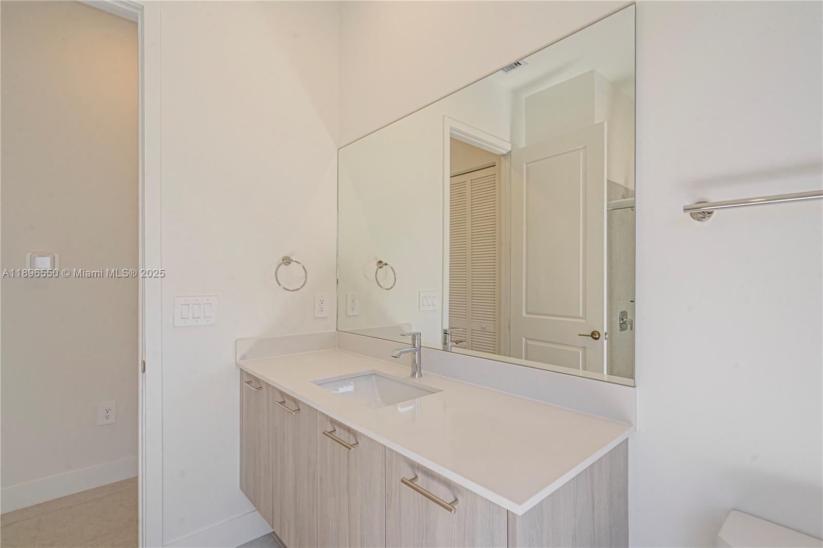 CRESCENT RIDGE - Residential