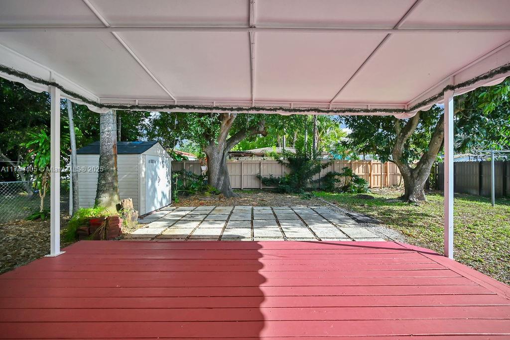 SUNNY GROVE - Residential