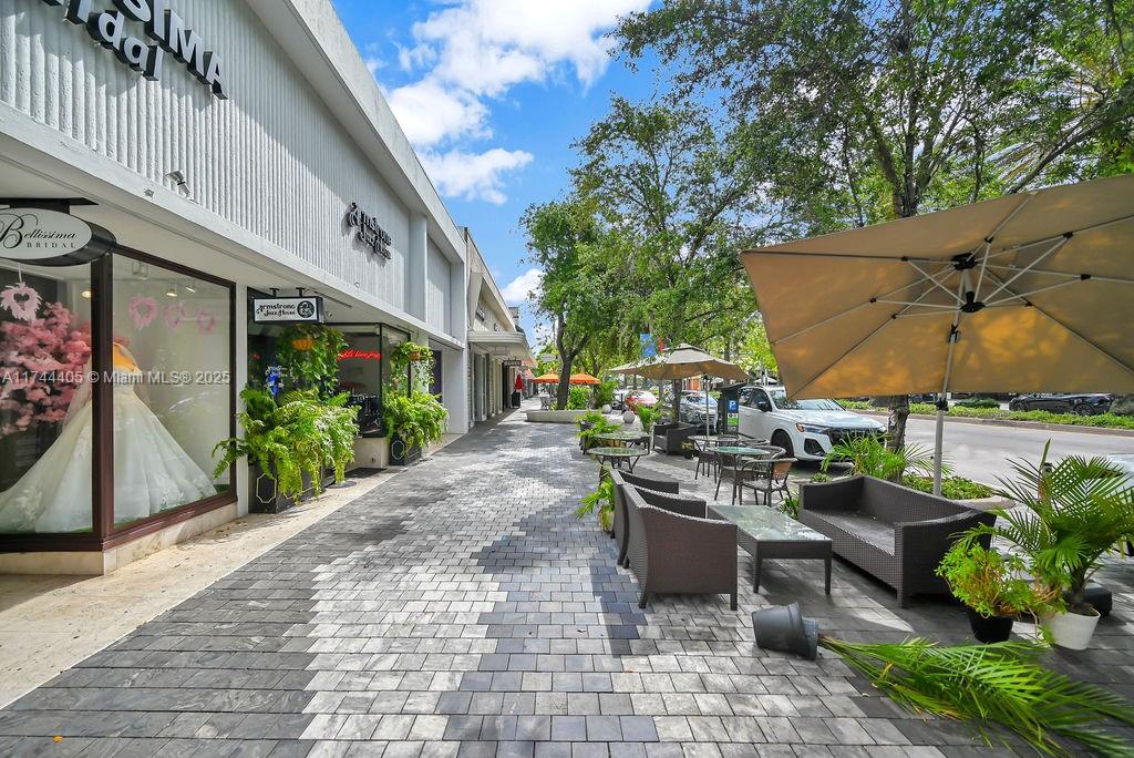 SUNNY GROVE - Residential