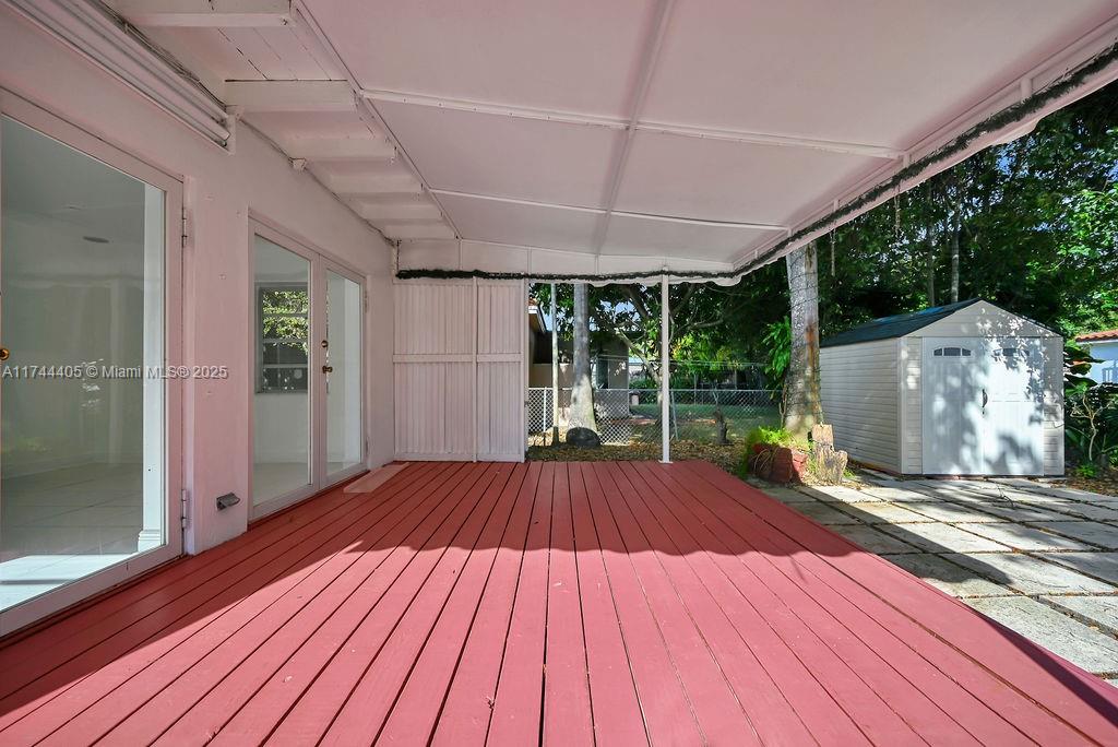 SUNNY GROVE - Residential