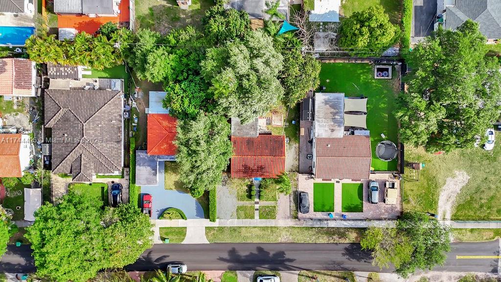 SUNNY GROVE - Residential