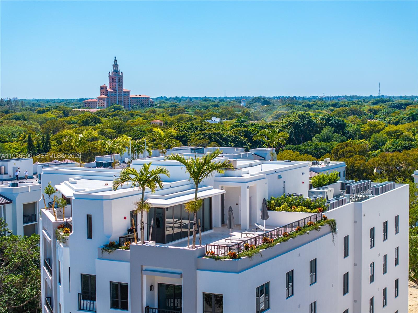 701 VALENCIA CONDO - Residential Lease