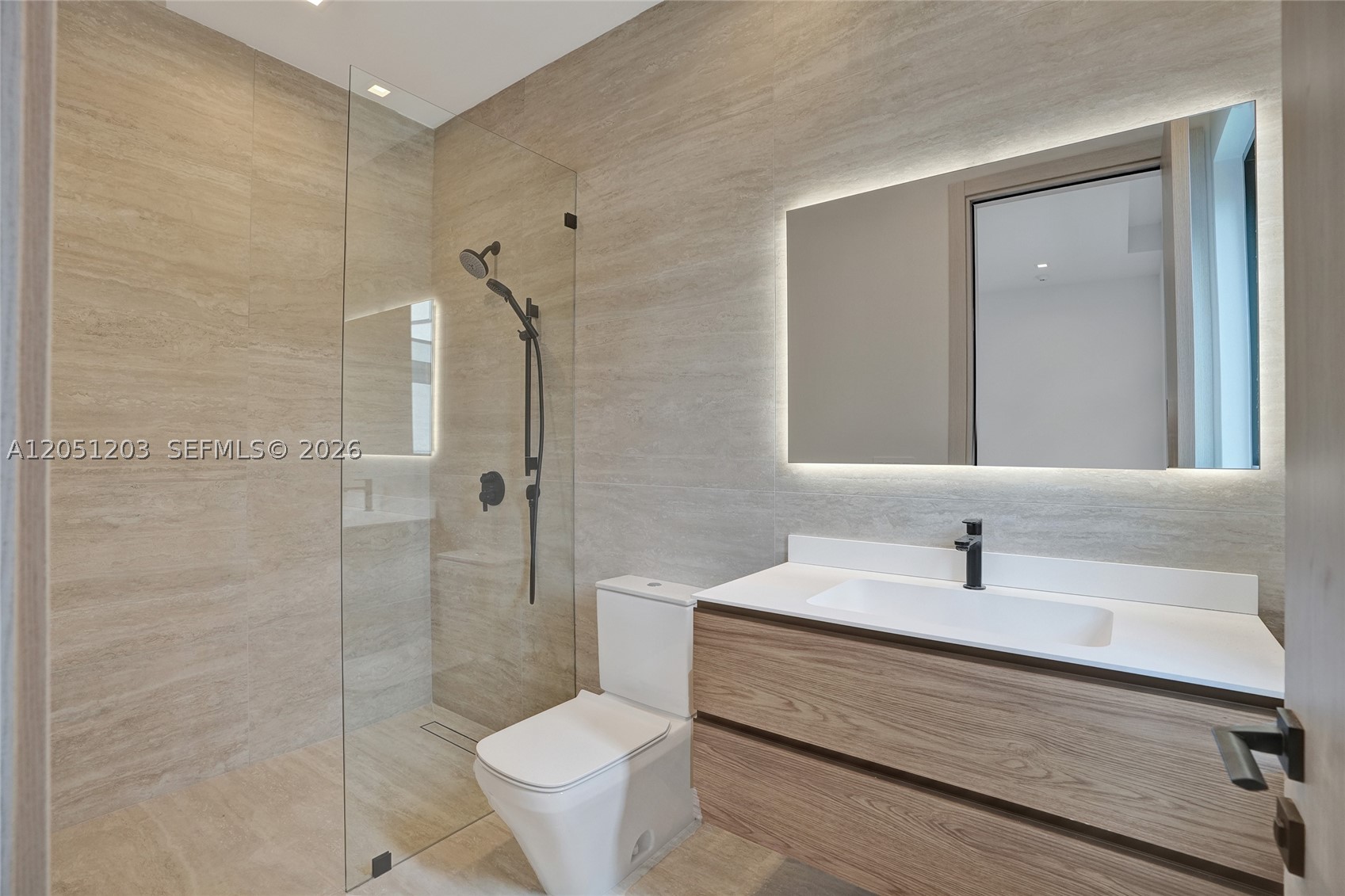 CORAL GABLES BISC BAY - Residential