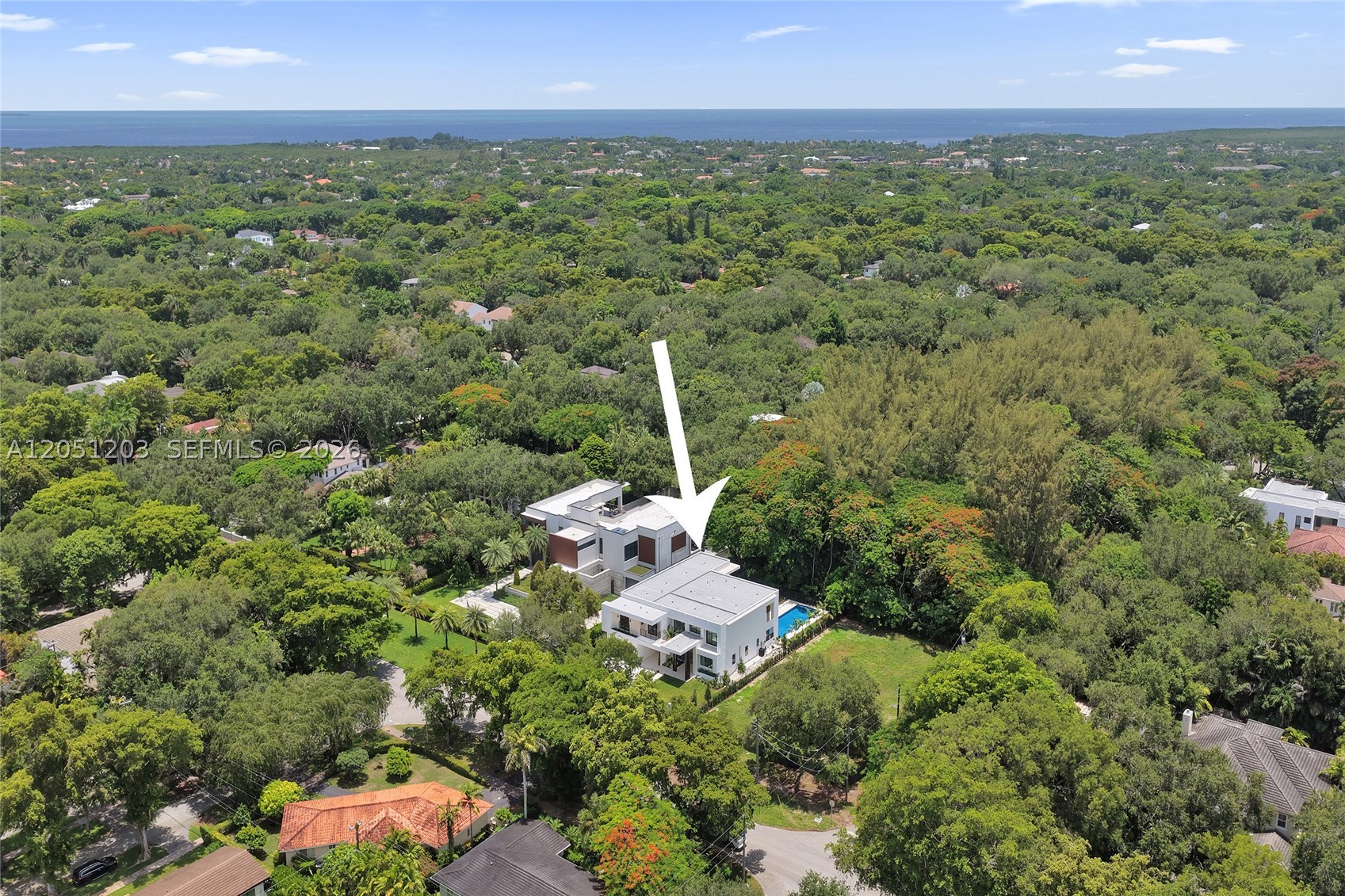 CORAL GABLES BISC BAY - Residential
