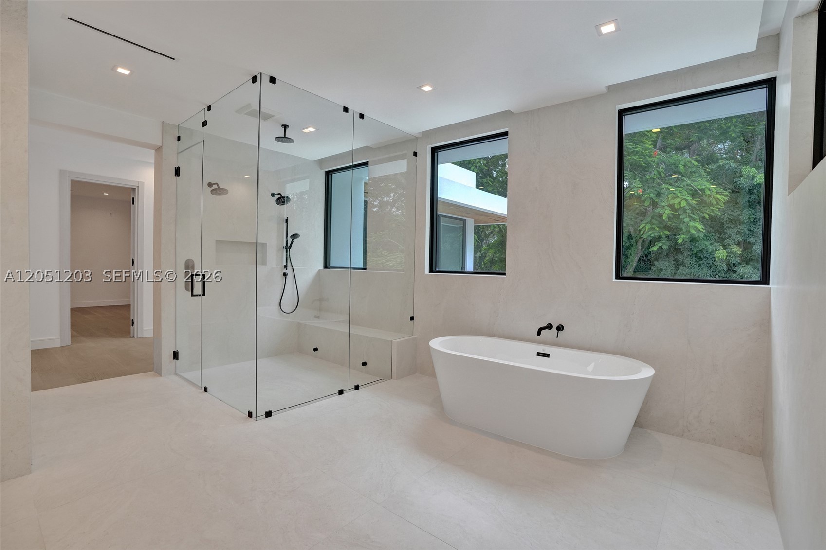 CORAL GABLES BISC BAY - Residential