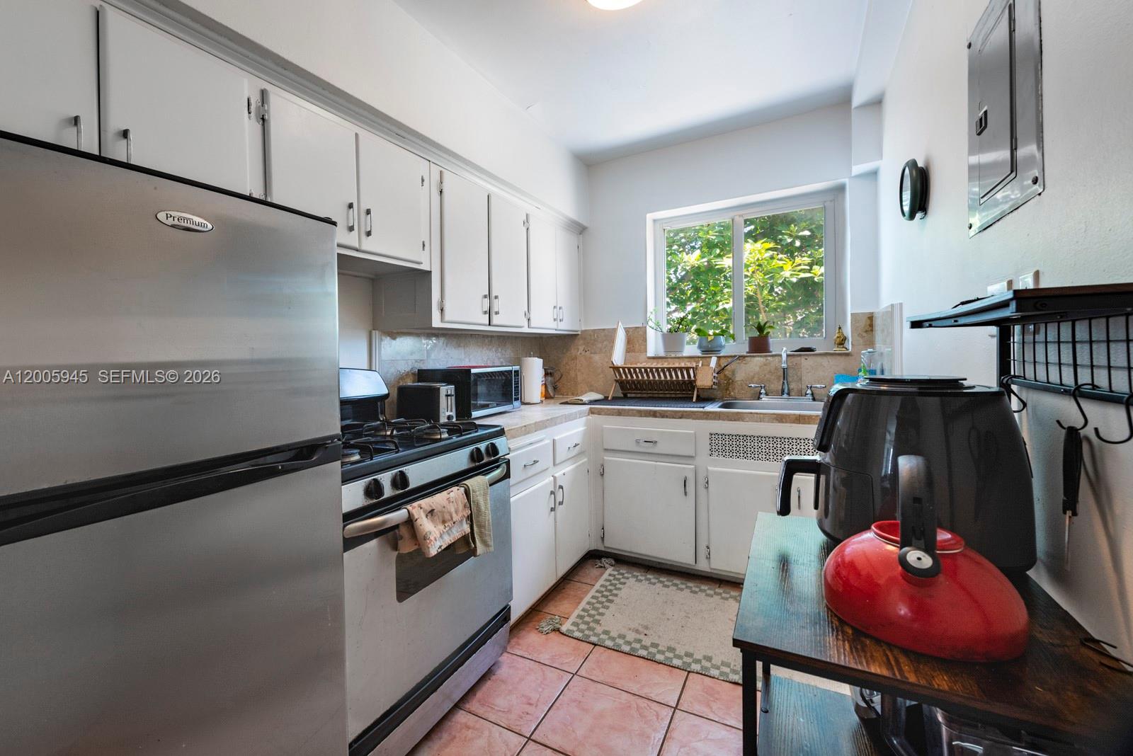 NORMANDY PALMS CONDO - Residential