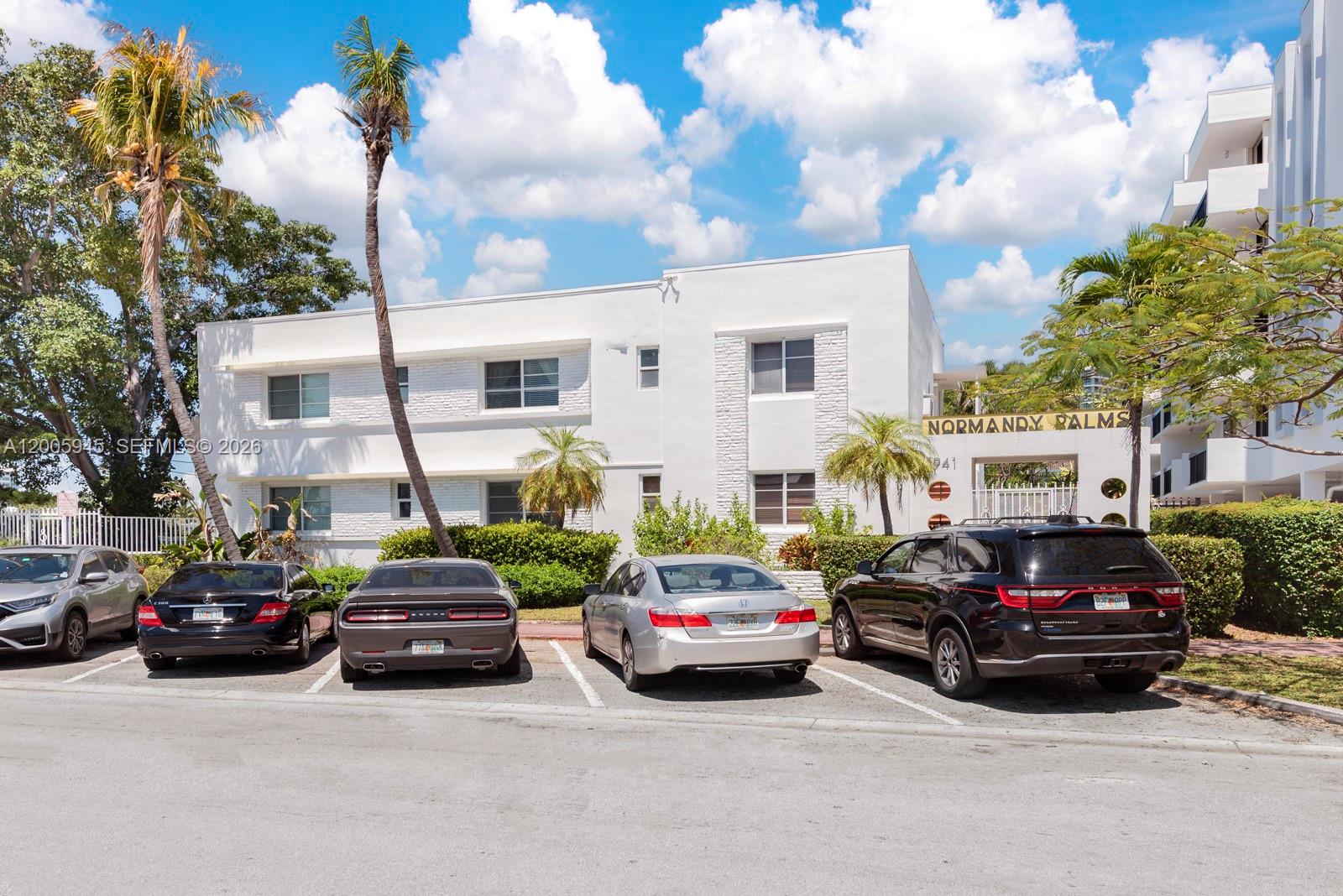 NORMANDY PALMS CONDO - Residential
