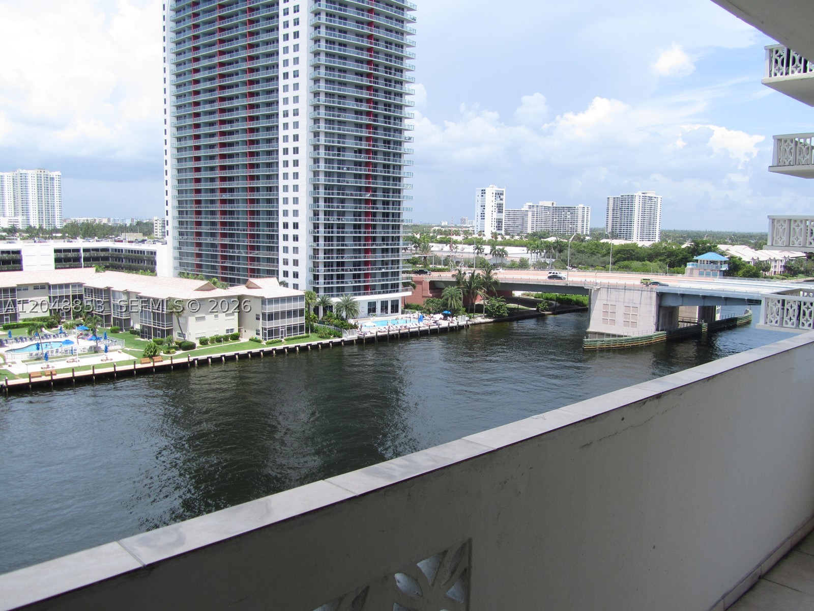 PLAZA TOWERS NORTH CONDO - Residential Lease