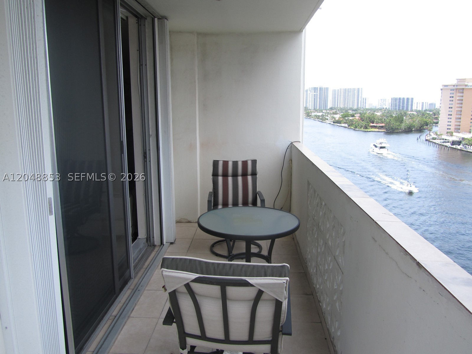 PLAZA TOWERS NORTH CONDO - Residential Lease