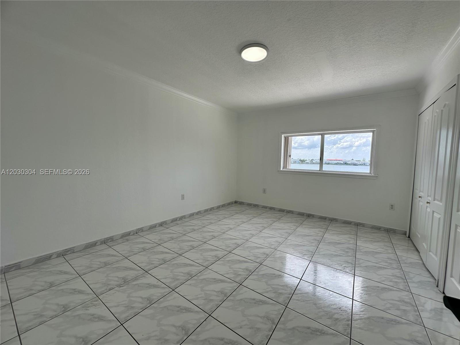 LAKEVIEW AT THE GARDENS C - Residential Lease