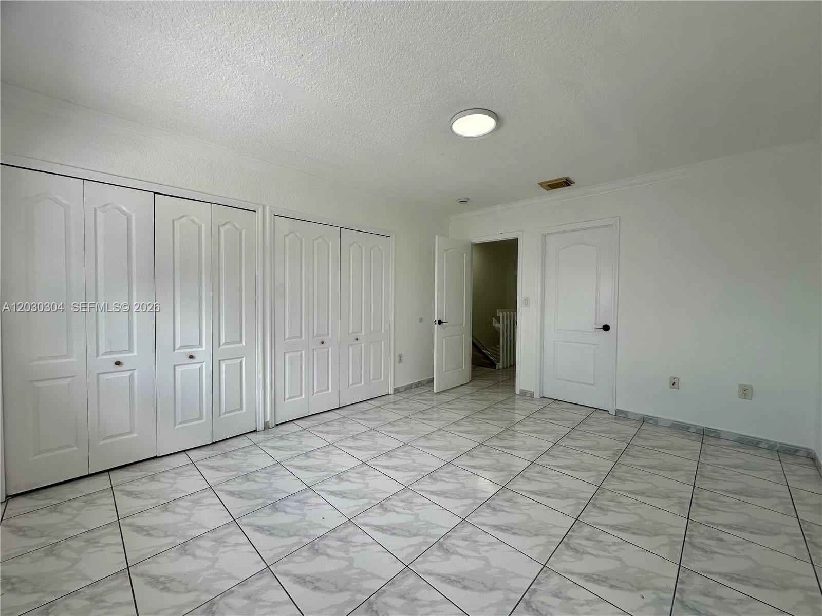 LAKEVIEW AT THE GARDENS C - Residential Lease