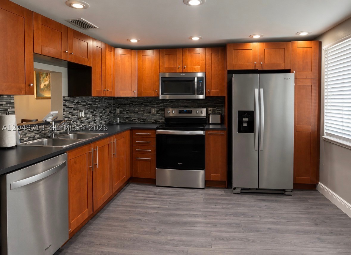 BIMINI VILLAGE F CONDO - Residential