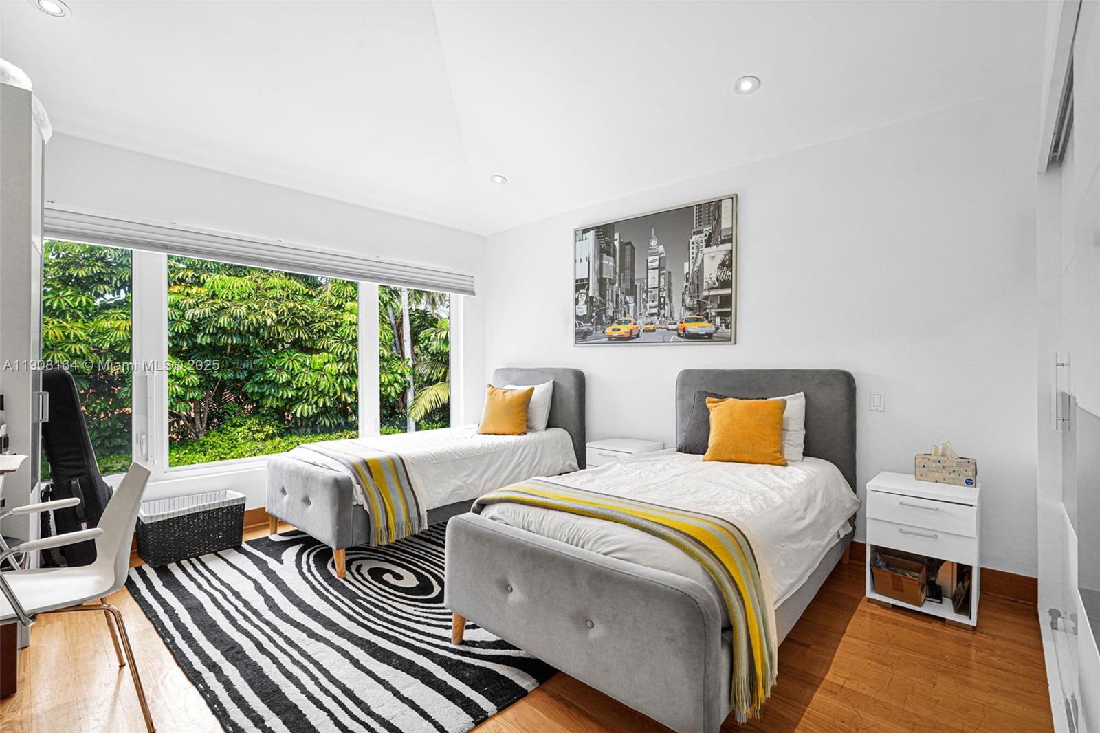 BAL HARBOUR RESIDENTIAL S - Residential