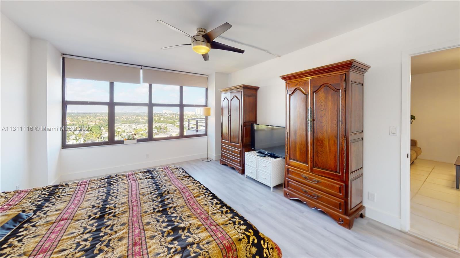 OLYMPUS CONDO - Residential Lease