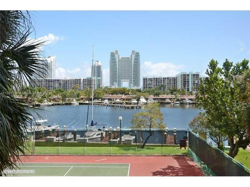OLYMPUS CONDO - Residential Lease