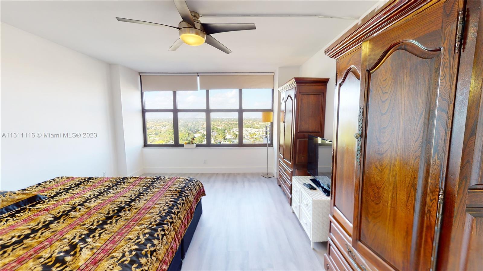 OLYMPUS CONDO - Residential Lease
