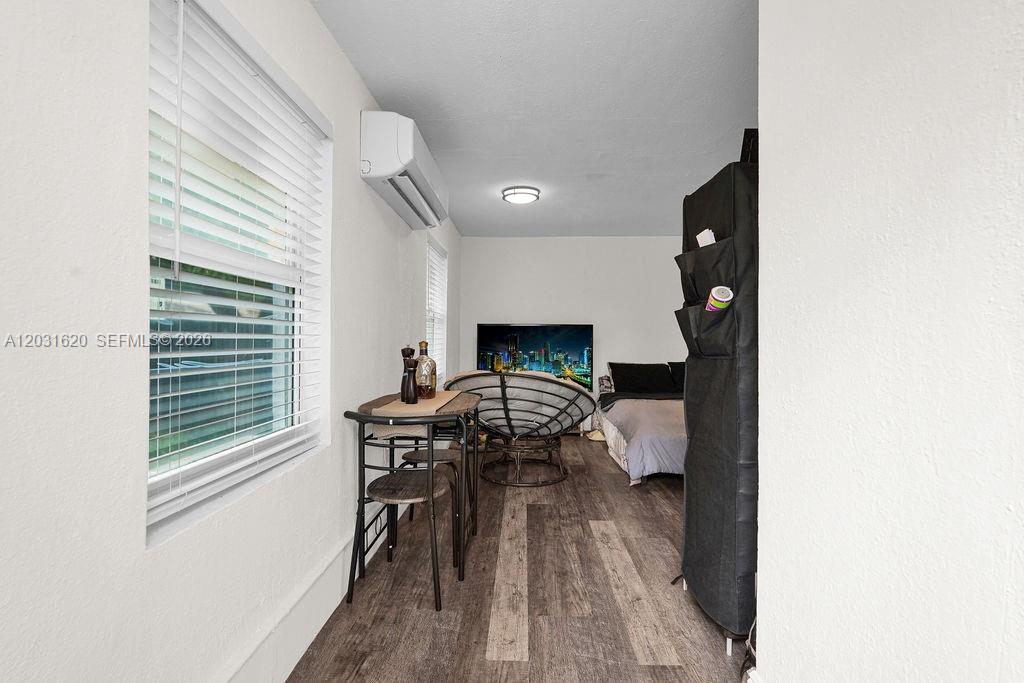 THE TROPICS AMD - Residential Lease