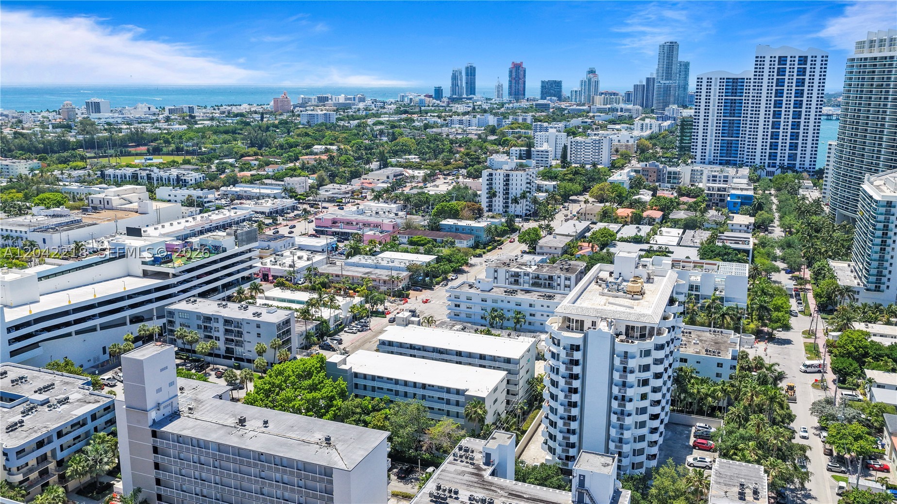 TWIN TOWERS CONDO - Residential