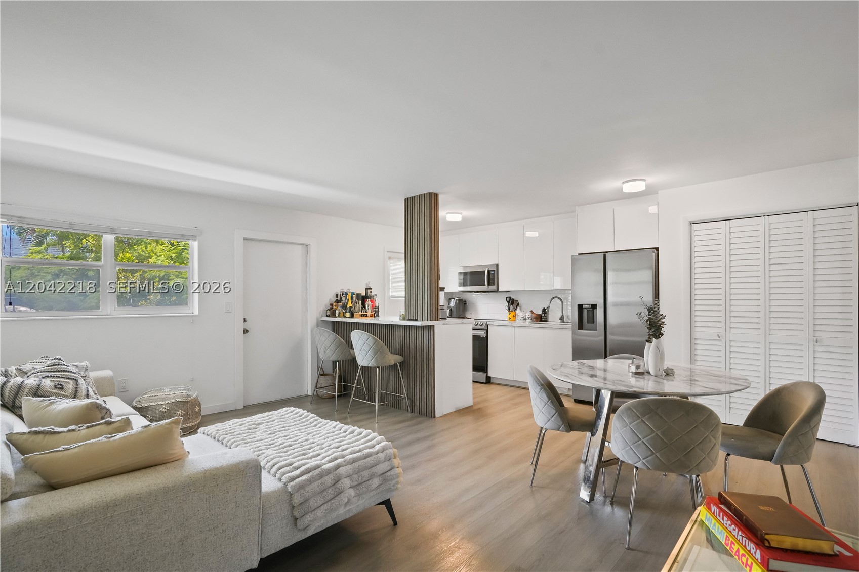 TWIN TOWERS CONDO - Residential